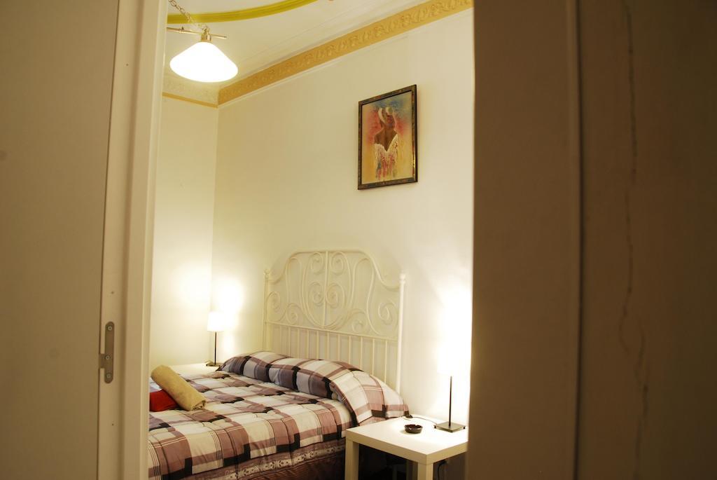 Guest House Balmes Barcelona Pokój zdjęcie