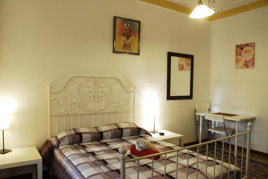 Guest House Balmes Barcelona Pokój zdjęcie