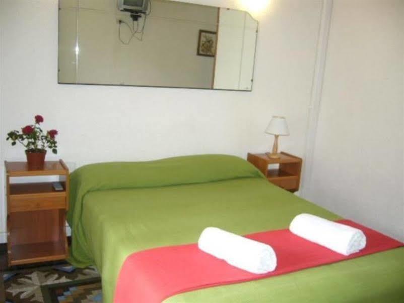 Guest House Balmes Barcelona Zewnętrze zdjęcie